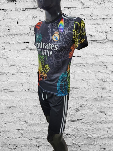 پیراهن و شورت ورزشی فوتبالی، طرح اژدها رئال مادرید، چاپ سابلیمیشن