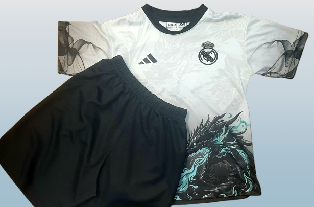پیراهن و شورت رئال مادرید، فول کالر، طرح اژدها، فلامنت سوزنی A+، چاپ سابلیمیشن
