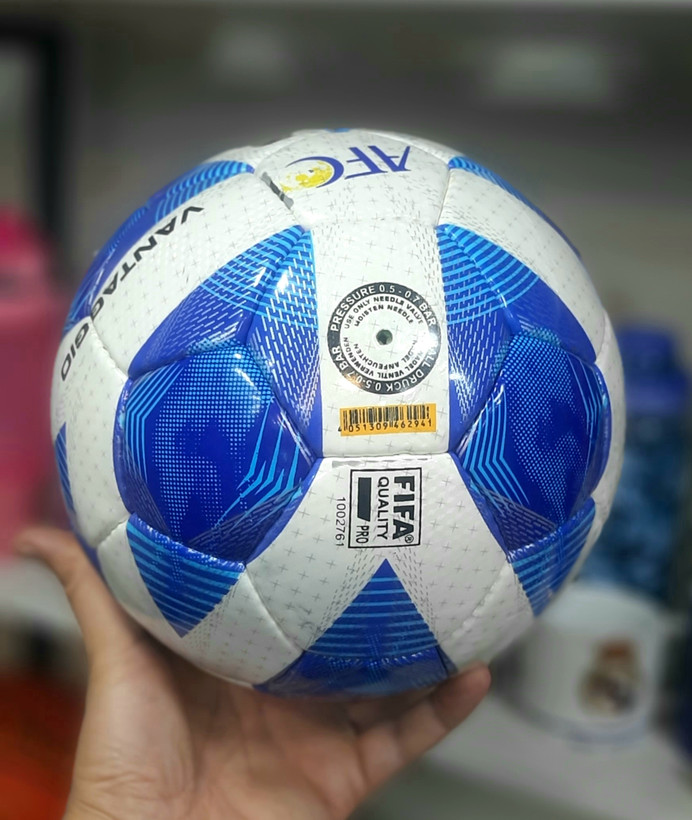 توچ فوتبال مولتن