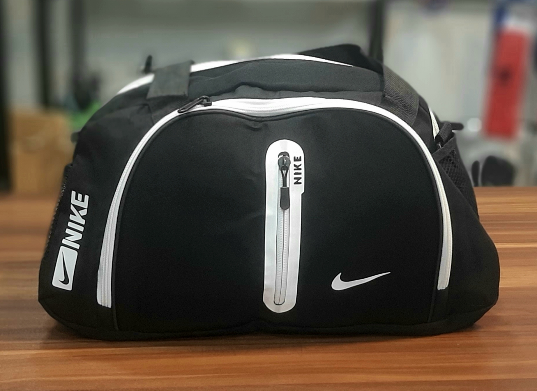 ساک ورزشی، نایکی (NIKE)دوکاره رودوشی، دستی