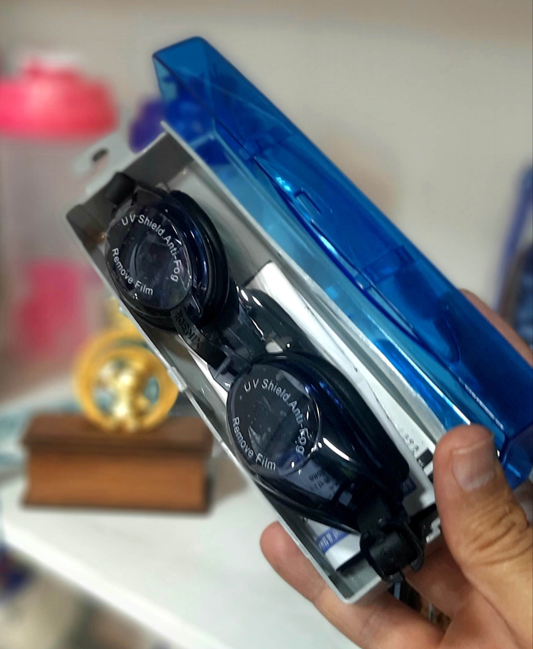 عینک شنا، فونیکس (Phoenix)، ضد UV و بخار